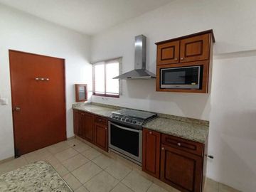 En Venta, Casa de un piso en Las Fincas, Temozón Norte Mérida, Yucatán (3Rec)