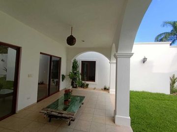 En Venta, Casa de un piso en Las Fincas, Temozón Norte Mérida, Yucatán (3Rec)