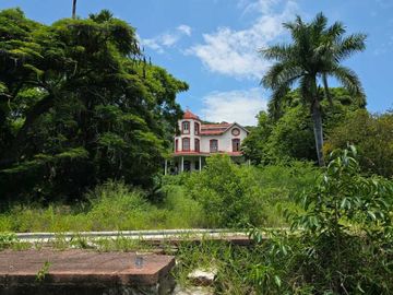 OPORTUNIDAD UNICA, CASA EN VENTA COMO TERRENO A LA ORILLA DEL LAGO DE CHAPALA.