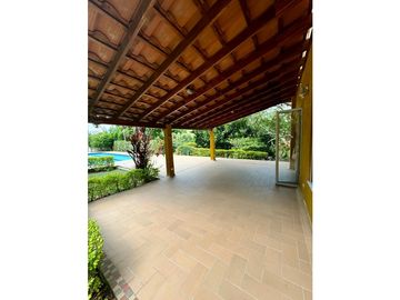 VENDO CASA CAMPESTRE EN CONDOMINIO, VILLETA