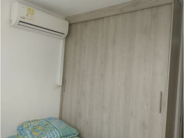 HERMOSO APARTAMENTO CONJUNTO BUHO, ALAMEDA DEL RIO, LADO SOMBRA