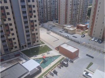 HERMOSO APARTAMENTO CONJUNTO BUHO, ALAMEDA DEL RIO, LADO SOMBRA