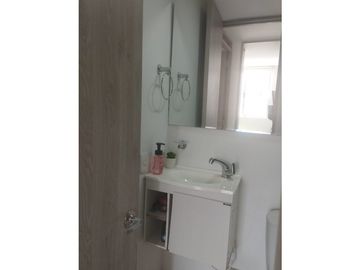 HERMOSO APARTAMENTO CONJUNTO BUHO, ALAMEDA DEL RIO, LADO SOMBRA