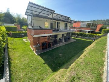 Vendo Casa Campestre en parcelación en sector Alfaguara WM