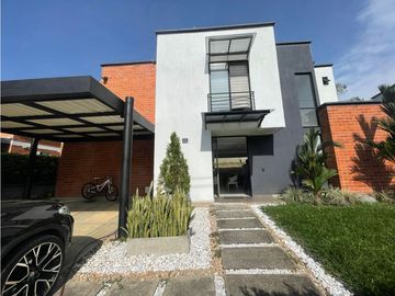 Vendo Casa Campestre en parcelación en sector Alfaguara WM