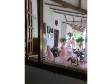 VENTA DE CASA CAMPESTRE EN VILLETA - CUNDINAMARCA    WM