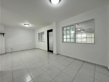 SE VENDE CASA EN ALTOS DE SANTA MARIA