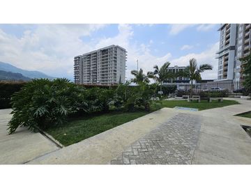 Se vende apartamento en la Avenida Centenario