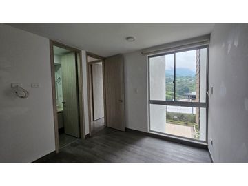Se vende apartamento en la Avenida Centenario