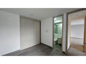 Se vende apartamento en la Avenida Centenario