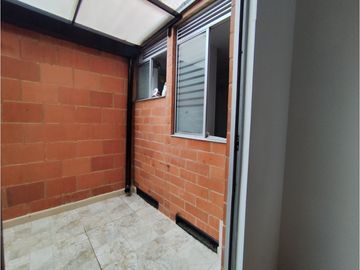 SE VENDE HERMOSA CASA CONJUNTO AKORA TOCANCIP