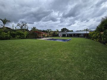 Casa en Venta en Tepoztlán en condominio
