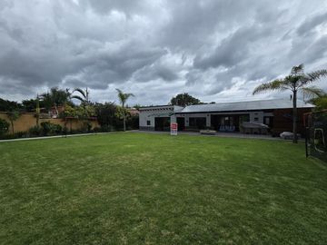 Casa en Venta en Tepoztlán en condominio