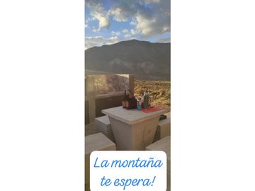 CABAÑA EN LOS MOLLES