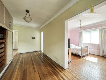 MIRAFLORES VENTA CASA 7D 5B AMPLIO TERRENO VIÑA DEL MAR