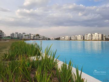 Departamento venta monoambiente, con terraza y cochera en Lagoon Pilar