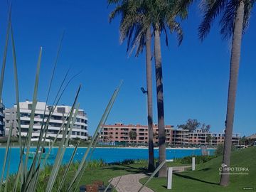 Departamento venta pozo  de 1 dormitorio c/ cochera en Lagoon Pilar
