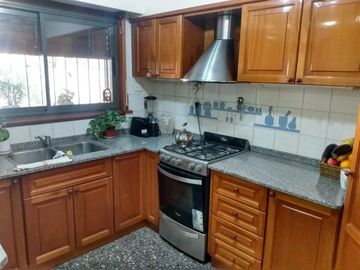 Casa PH en venta en Wilde