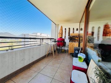 Departamento en Venta en Las Condes/ Mall sport / Quinchamali