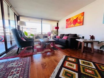 Departamento en Venta en Las Condes/ Mall sport / Quinchamali