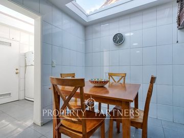 Hermosa casa ubicada en condominio con seguridad 24/7! Peñalolén