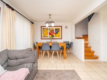 Preciosa casa en Condominio Jardines de Las Vizcachas