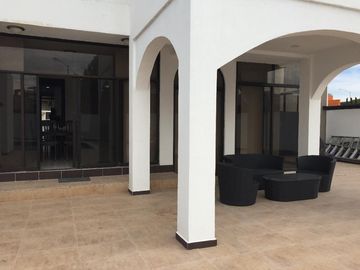 Casa con alberca en Pueblo Nuevo