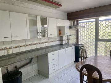Departamento en Venta en Entre Teatinos y San Antonio