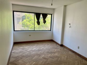 Departamento en Venta en Entre Teatinos y San Antonio