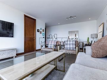 Departamento en Venta en San Carlos de Apoquindo, UDLA, Clinica San Carlos UC.