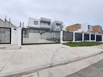 Casa en Venta en Bosques de Montemar