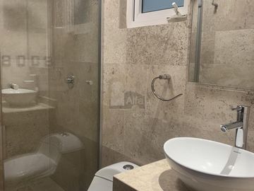 Departamentos de lujo EN VENTA en Colonia Jardín San Luis Potosí