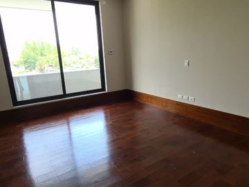 Venta, y Renta Casa, Del Valle, San Pedro Garza Garcia