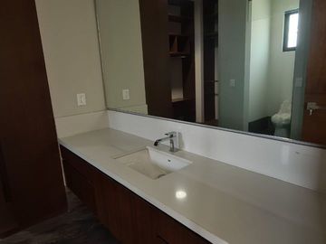 Venta, y Renta Casa, Del Valle, San Pedro Garza Garcia