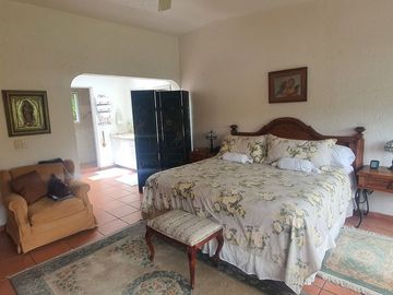 CASA EN VENTA FRACC  RESIDENCIAL SUMIYA, JIUTEPEC MORELOS
