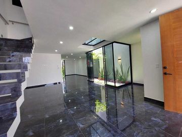 VENTA DE CASA FRACCIONAMIENTO LA ANTIGUA CEMENTERA 5 HABITACIONES