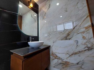 VENTA DE CASA FRACCIONAMIENTO LA ANTIGUA CEMENTERA 5 HABITACIONES