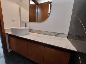 VENTA DE CASA FRACCIONAMIENTO LA ANTIGUA CEMENTERA 5 HABITACIONES