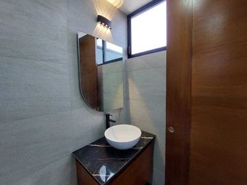 VENTA DE CASA FRACCIONAMIENTO LA ANTIGUA CEMENTERA 5 HABITACIONES