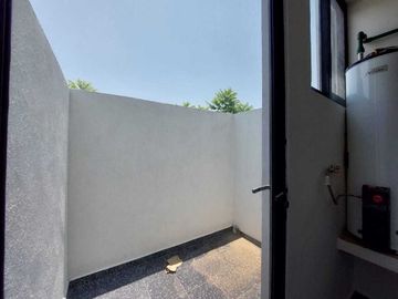 VENTA DE CASA FRACCIONAMIENTO LA ANTIGUA CEMENTERA 5 HABITACIONES