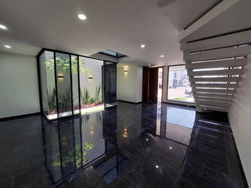 VENTA DE CASA FRACCIONAMIENTO LA ANTIGUA CEMENTERA 5 HABITACIONES