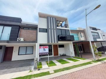 VENTA DE CASA FRACCIONAMIENTO LA ANTIGUA CEMENTERA 5 HABITACIONES