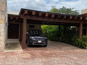 Hermosa villa Serena Yucatán Country Club