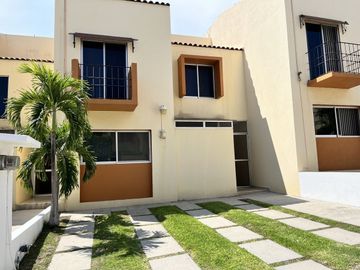 Vendo casa en Burgos Bugambilias, Cuernavaca, Mor.