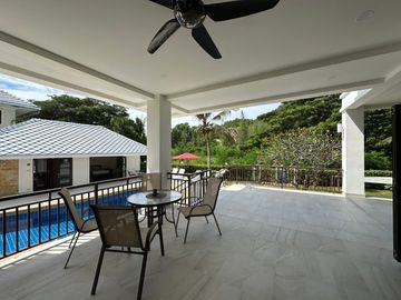 house for sale, 5 bedrooms, 5 bathrooms.