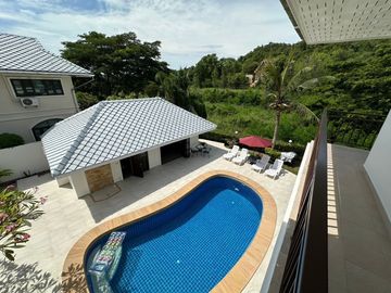 house for sale, 5 bedrooms, 5 bathrooms.