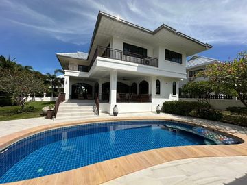 house for sale, 5 bedrooms, 5 bathrooms.