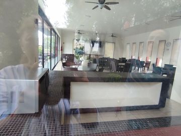 TE IMAGINAS VIVIR EN ESTA LINDA CASA EN  SOLARES ZAPOPAN