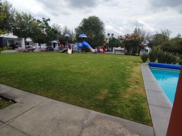 TE IMAGINAS VIVIR EN ESTA LINDA CASA EN  SOLARES ZAPOPAN