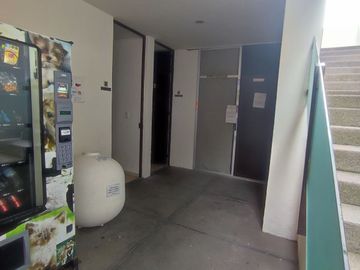 TE IMAGINAS VIVIR EN ESTA LINDA CASA EN  SOLARES ZAPOPAN